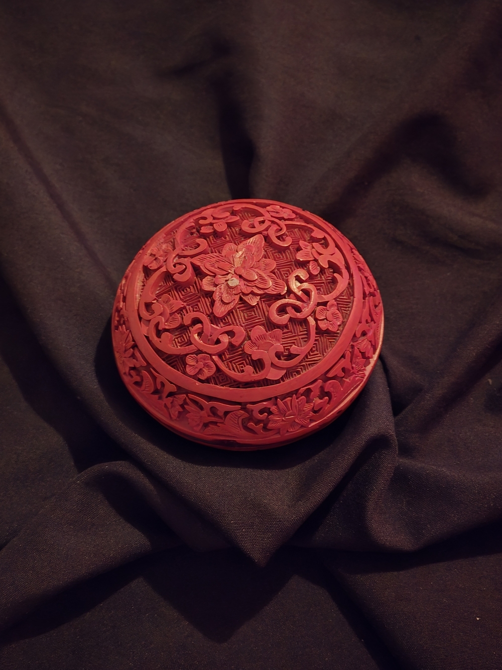 Red Hand-Carved Floral Lacquer Jewelry Box - Brand
